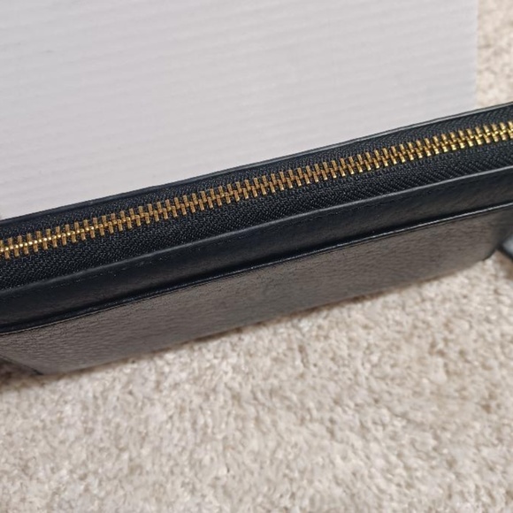 KATE SPADE Black Leather Lacey Accordion Cobble Hill Zip-Around Wallet - Picture 5 of 12